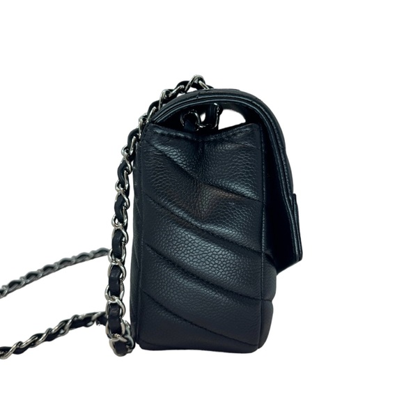Auth Chanel Mini Rectangular Classic Black Chevron - Picture 9 of 11
